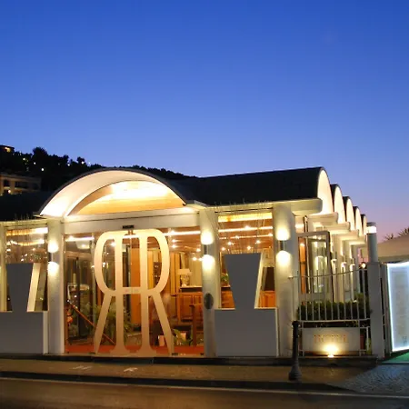 Ξενοδοχείο Rivage