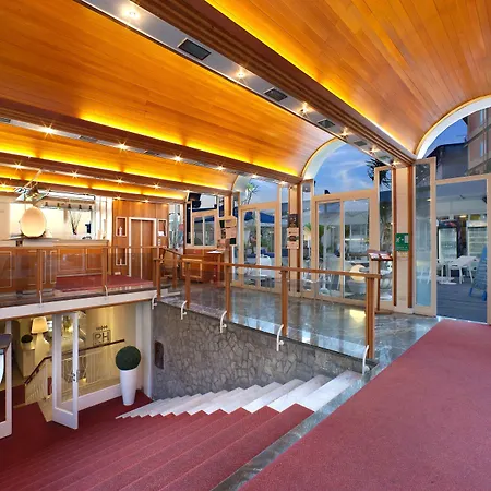 Rivage 3* סורנטו