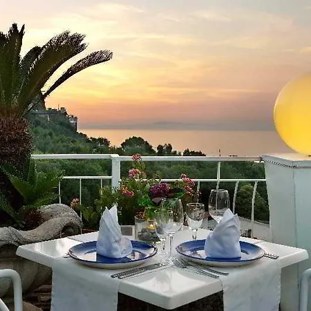 Hotel Rivage 3*