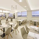 Rivage Otel