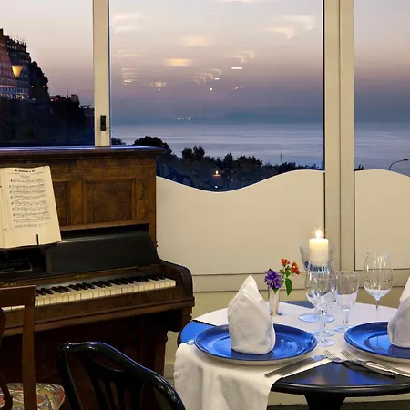 Ξενοδοχείο Rivage 3*